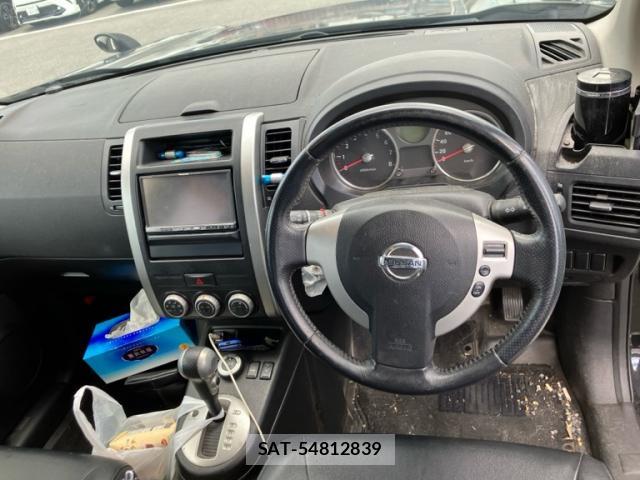 Nissan X-TRAIL 2010-03 8813843-6