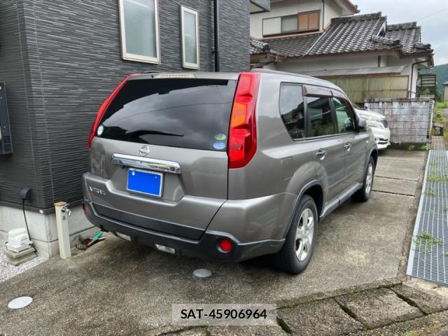 Nissan X-TRAIL 2008-03 8813925-2