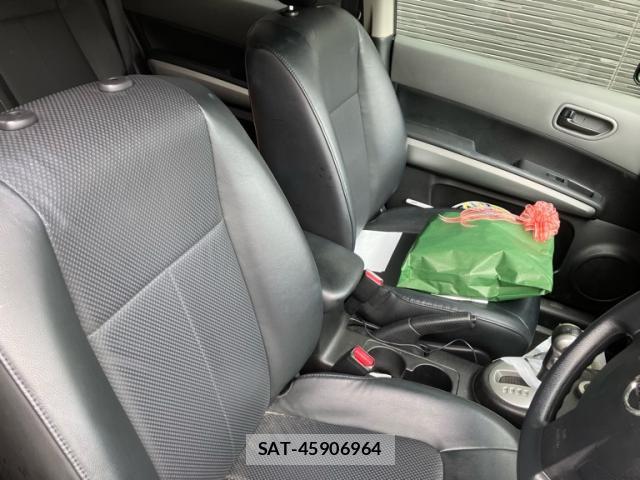 Nissan X-TRAIL 2008-03 8813925-4
