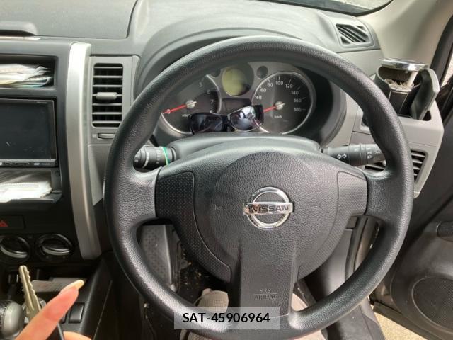 Nissan X-TRAIL 2008-03 8813925-7