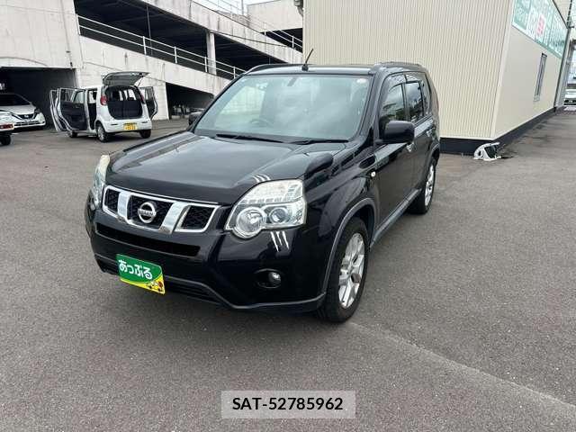 Nissan X-TRAIL 2012-08 8814151-1