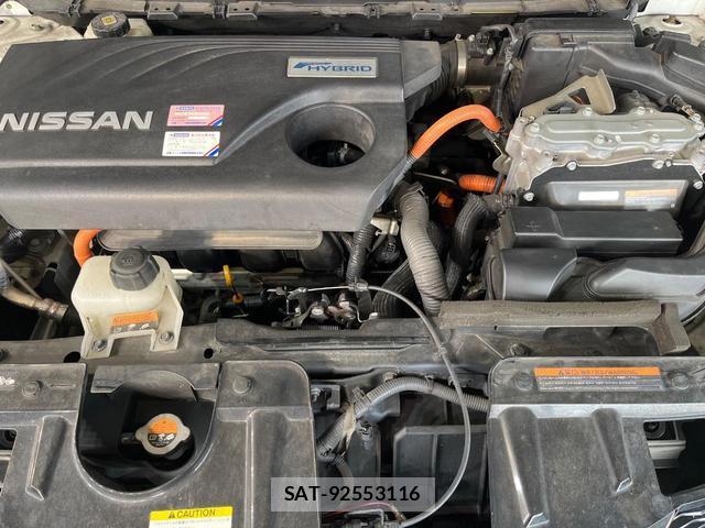 Nissan X-TRAIL 2015-07 8814249-17
