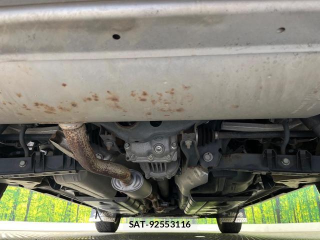 Nissan X-TRAIL 2015-07 8814249-18