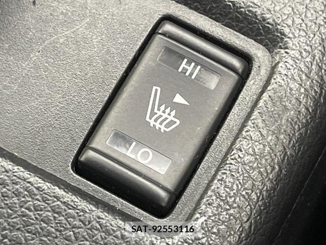 Nissan X-TRAIL 2015-07 8814249-6