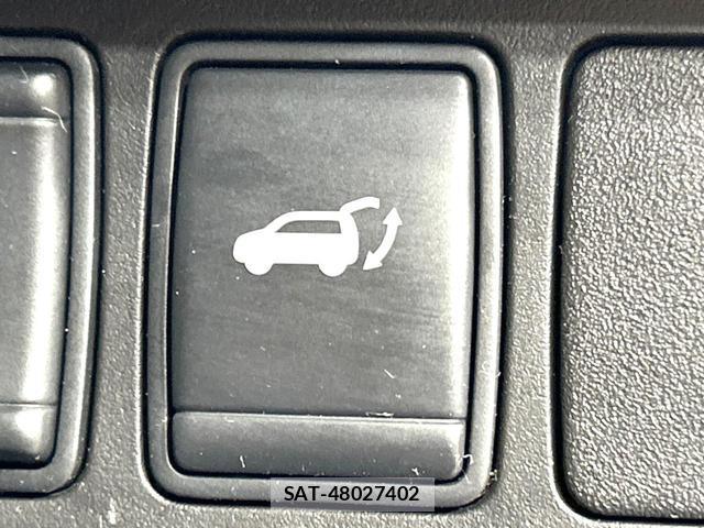 Nissan X-TRAIL 2013-12 8814304-4