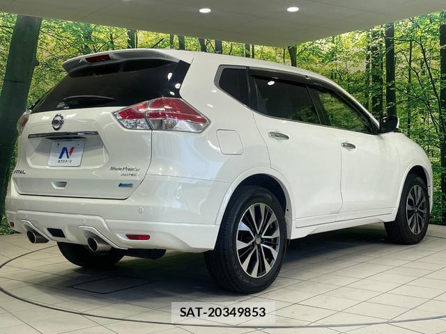 Nissan X-TRAIL 2015-08 8814384-16