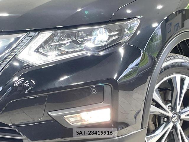 Nissan X-TRAIL 2018-02 8814454-11