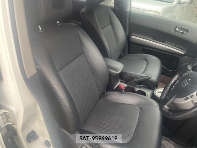 Nissan X-TRAIL 2009-07 8814565-12