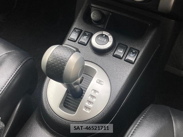 Nissan X-TRAIL 2013-09 8814601-17