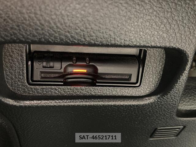 Nissan X-TRAIL 2013-09 8814601-8
