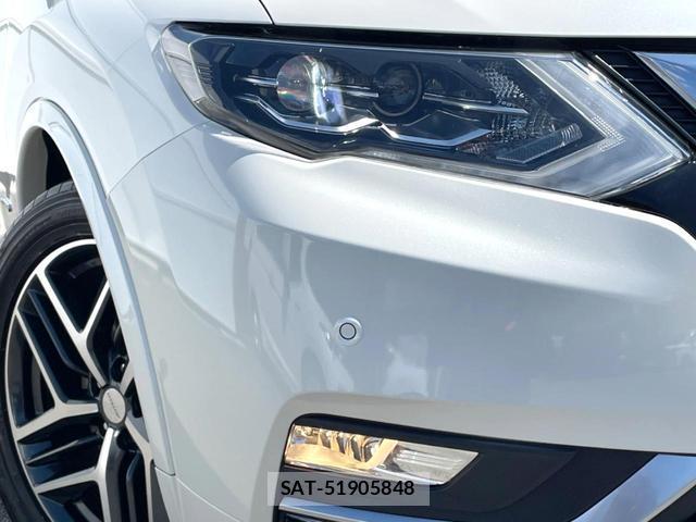 Nissan X-TRAIL 2018-05 8814638-11
