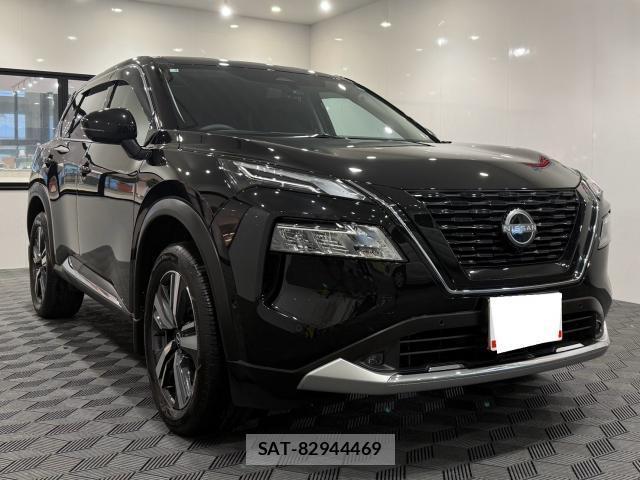 Nissan X-TRAIL 2025-03 8814657-1
