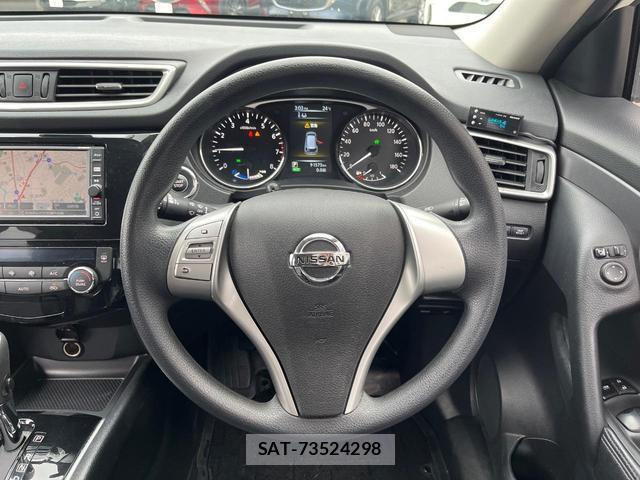 Nissan X-TRAIL 2017-01 8815016-10