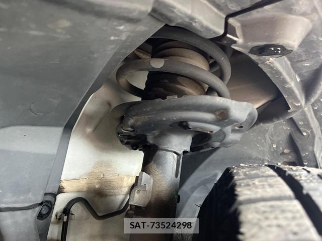 Nissan X-TRAIL 2017-01 8815016-19