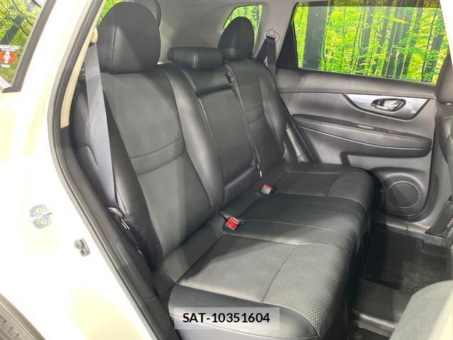 Nissan X-TRAIL 2015-09 8815018-9