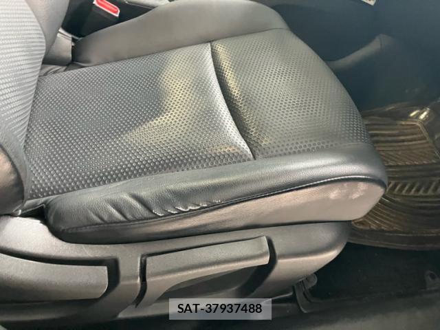 Nissan X-TRAIL 2018-07 8815141-16