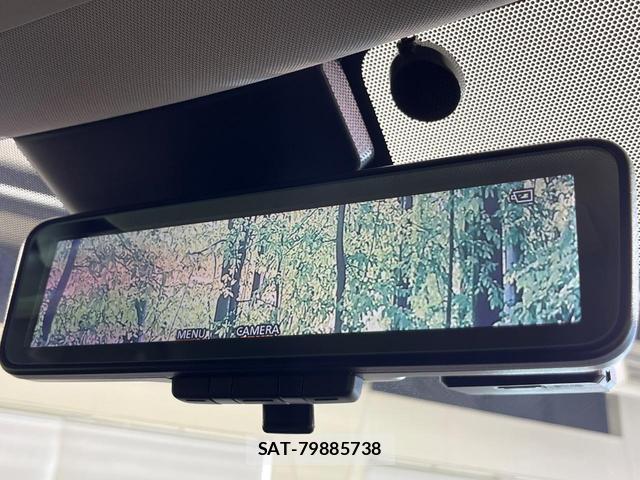 Nissan X-TRAIL 2018-03 8815178-5