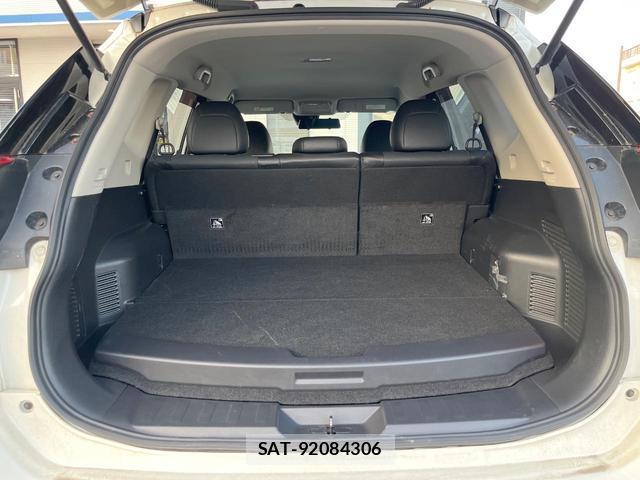 Nissan X-TRAIL 2017-08 8815248-5
