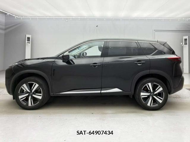 Nissan X-TRAIL 2023-12 8815372-9