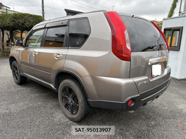 Nissan X-TRAIL 2013-11 8815434-12