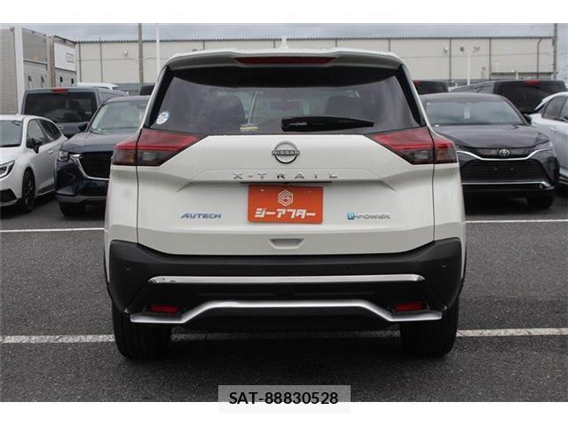 Nissan X-TRAIL 2022-12 8815663-9