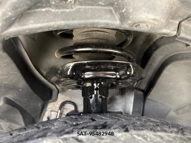 Nissan X-TRAIL 2017-01 8815889-19