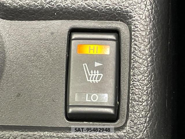 Nissan X-TRAIL 2017-01 8815889-4