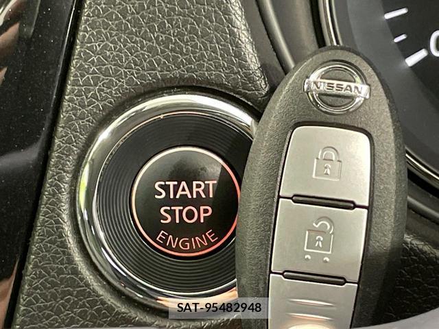 Nissan X-TRAIL 2017-01 8815889-6