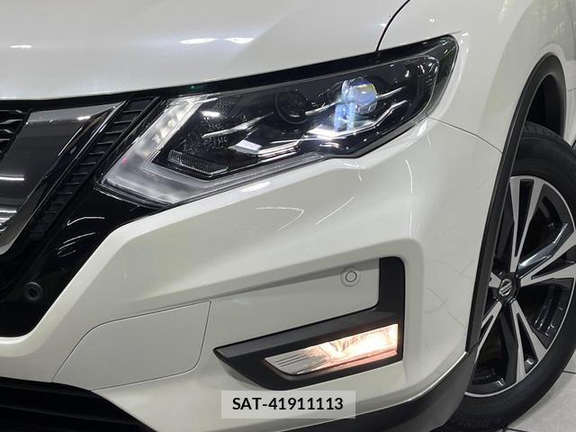 Nissan X-TRAIL 2019-09 8815948-12