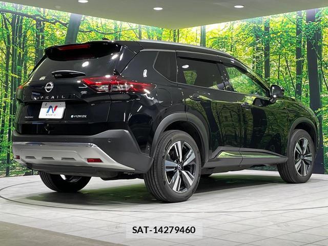 Nissan X-TRAIL 2023-10 8815959-17