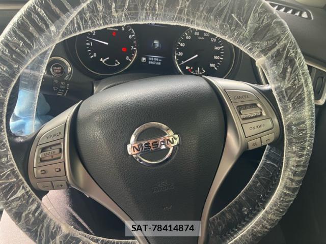 Nissan X-TRAIL 2014-01 8816096-8