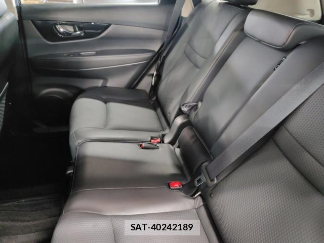 Nissan X-TRAIL 2022-04 8816122-3