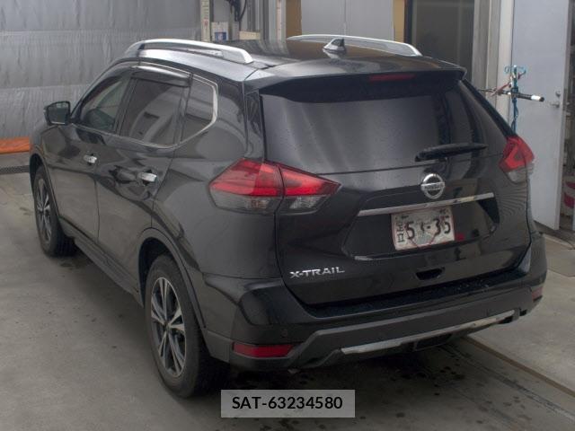 Nissan X-TRAIL 2018-12 8816133-1