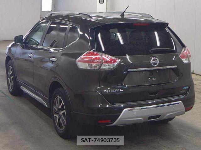 Nissan X-TRAIL 2014-02 8816211-1