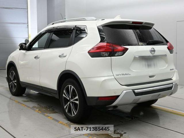 Nissan X-TRAIL 2020-04 8816301-3