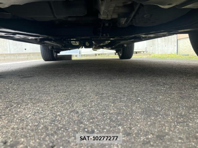 Nissan X-TRAIL 2012-08 8816338-16