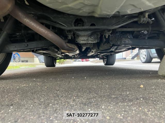Nissan X-TRAIL 2012-08 8816338-17