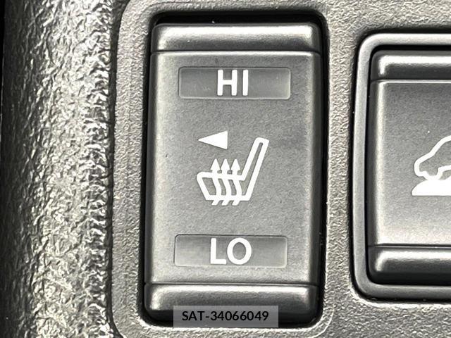 Nissan X-TRAIL 2015-01 8816416-6