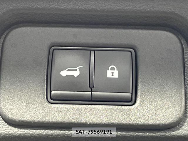 Nissan X-TRAIL 2023-10 8816463-6