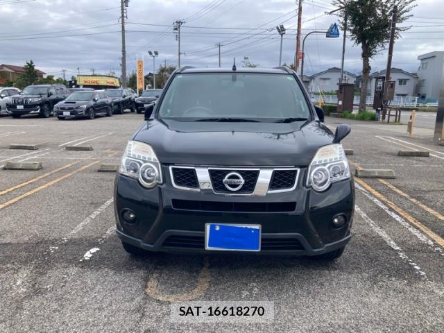 Nissan X-TRAIL 2013-10 8816519-0
