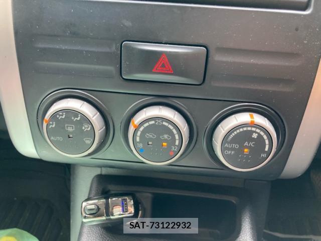 Nissan X-TRAIL 2013-09 8817150-18
