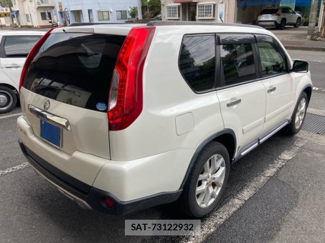 Nissan X-TRAIL 2013-09 8817150-2