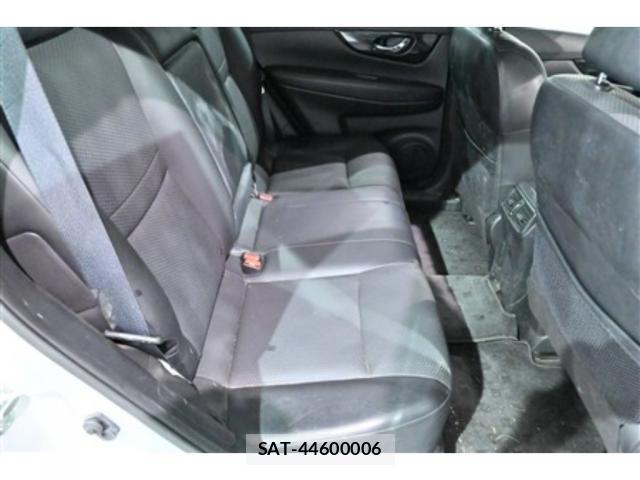 Nissan X-TRAIL 2020-05 8817355-4