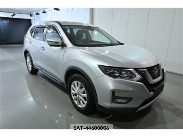 Nissan X-TRAIL 2020-05 8817355-9