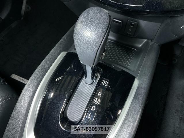 Nissan X-TRAIL 2017-11 8817389-16