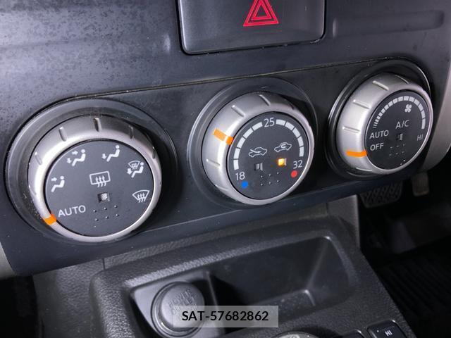 Nissan X-TRAIL 2013-08 8817400-14