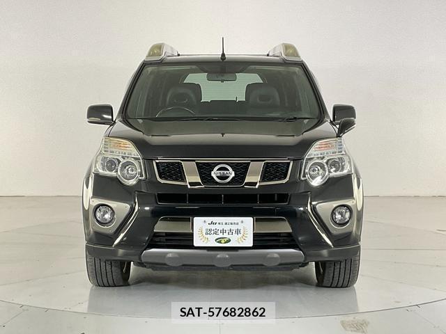 Nissan X-TRAIL 2013-08 8817400-2