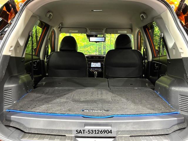 Nissan X-TRAIL 2017-05 8817689-9