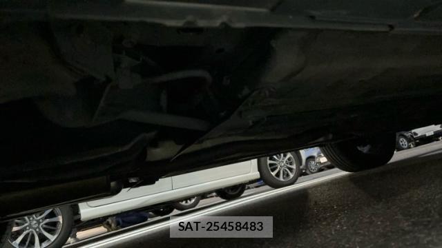 Nissan X-TRAIL 2019-01 8817717-4