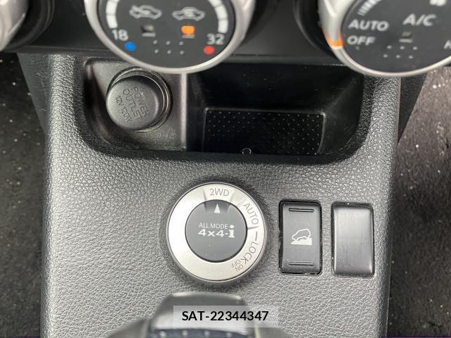 Nissan X-TRAIL 2009-09 8817726-13